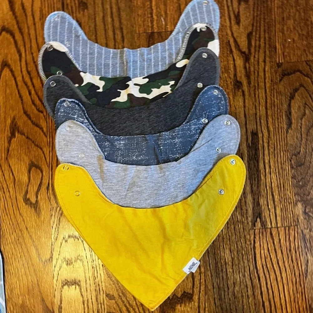 Bibs + burp clothes